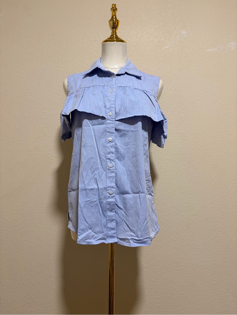Calvin Klein Light Blue Cold-Shoulder Ruffle Button-Up Top